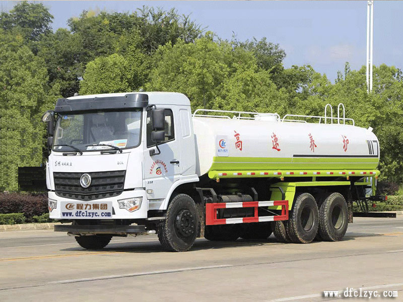 程力集團國六東風專底D3L后雙橋灑水車，專底系列中的精工產(chǎn)品